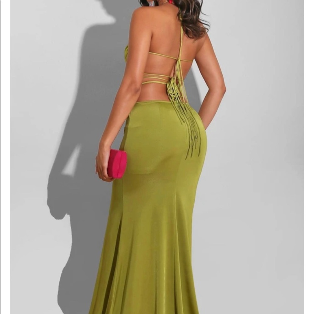 Beautiful 2 piece set .